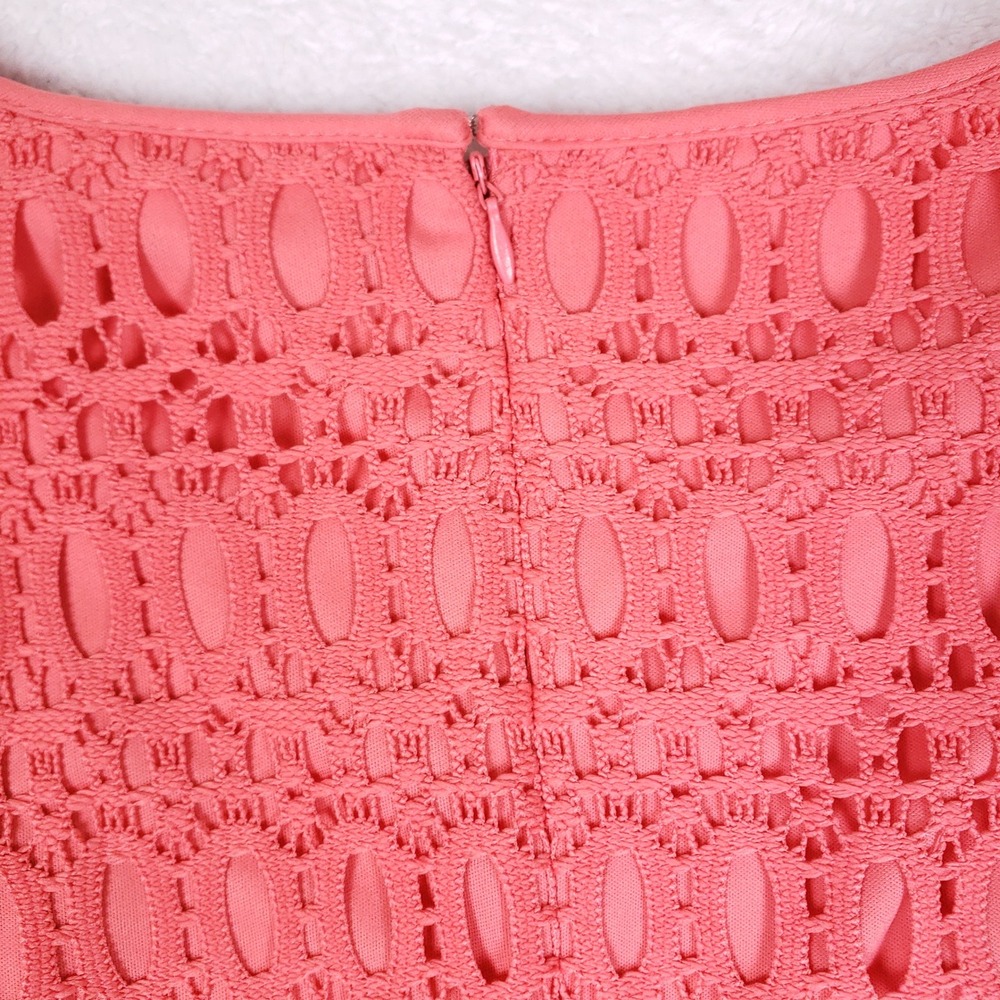 Madison Leigh Lace Sheath Dress Womens 8 Coral Pink Bell Sleeve Wedding Guest - Picture 7 of 10
